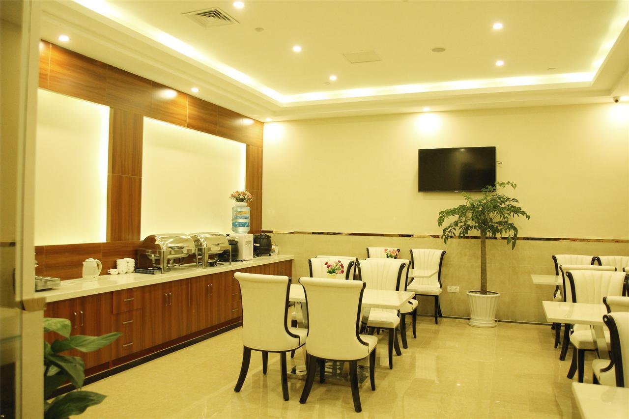 Greentree Inn Yunnan Lijiang Qixing Street Express Hotel Dış mekan fotoğraf