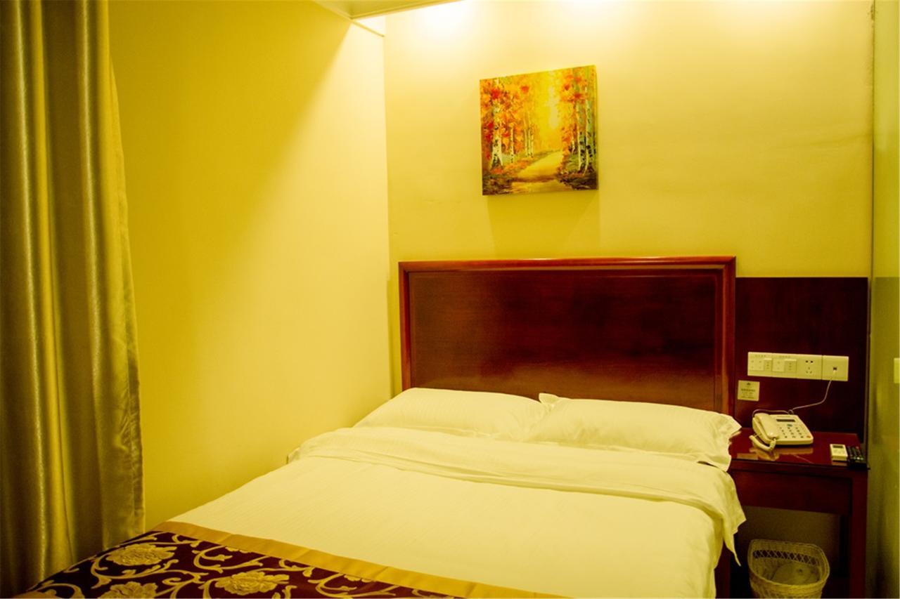 Greentree Inn Yunnan Lijiang Qixing Street Express Hotel Dış mekan fotoğraf