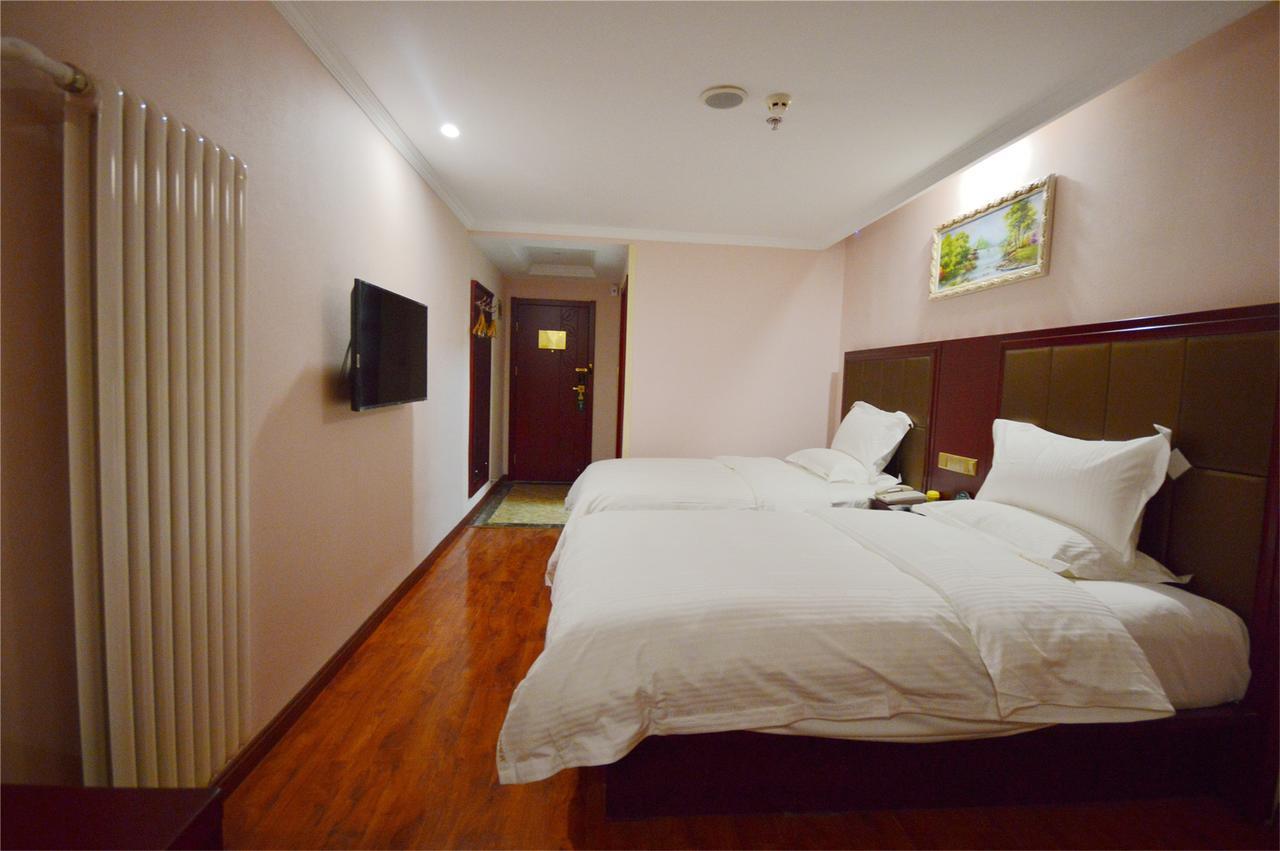 Greentree Inn Yunnan Lijiang Qixing Street Express Hotel Dış mekan fotoğraf